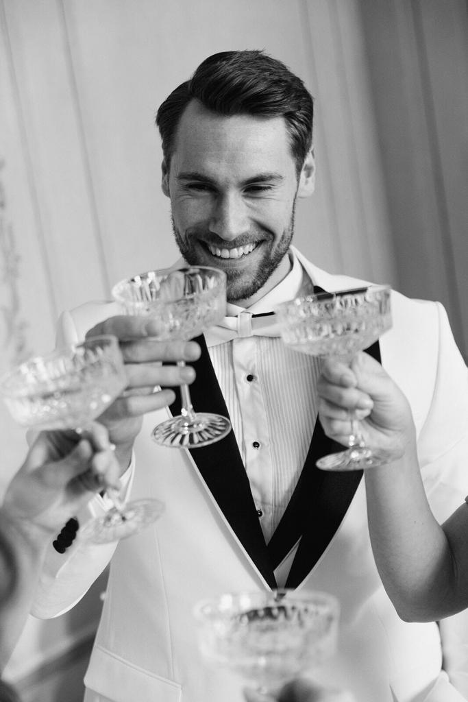 Lea und David bei ihrer Hochzeit im Schloss Friedrichsfelde Berlin, Tagesbegleitung Spreejuwel