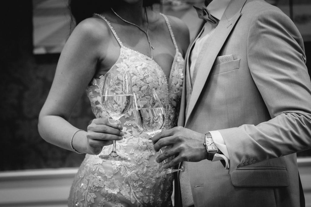 Bräutigam Detailaufnahme Hochzeit Berlin Brandenburg – Spreejuwel Hochzeiten